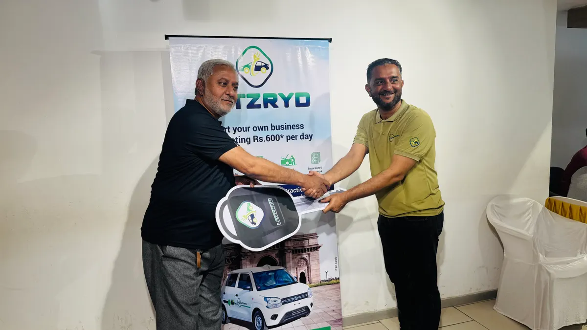 A LetzRyd handover event set up at a city hub